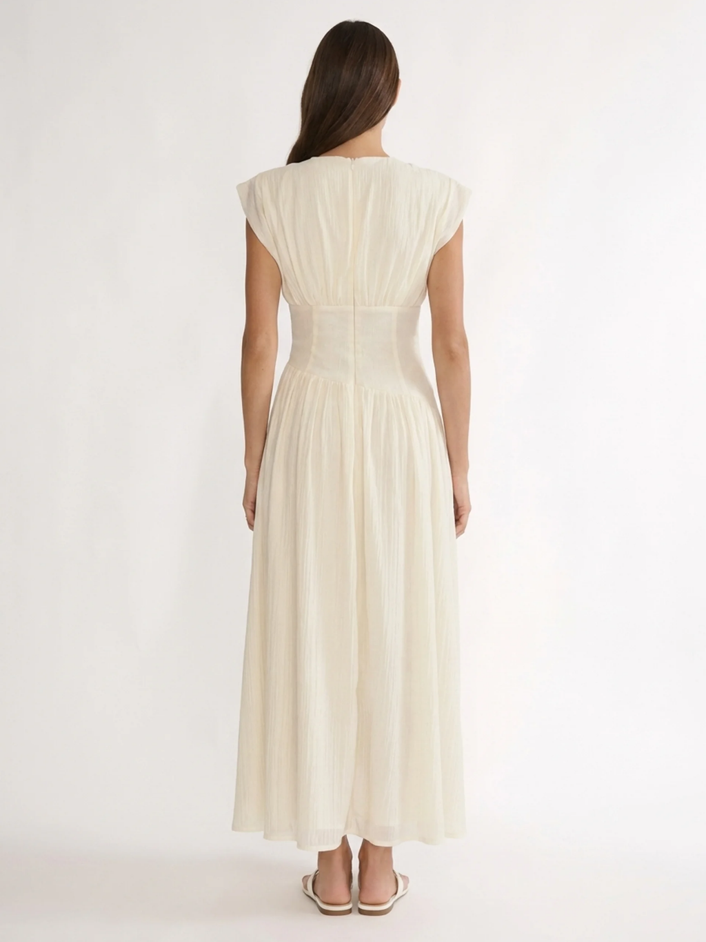 GWENDOLYN Women's V-Neck Ruched Asymmetric-Waist Maxi Dress