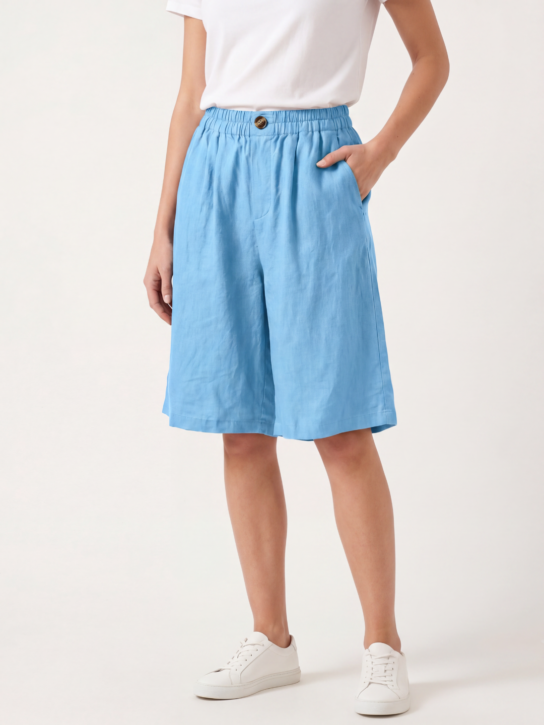 MARLOWE Women's Relaxed Mid-Thigh Comfort Shorts with Pockets