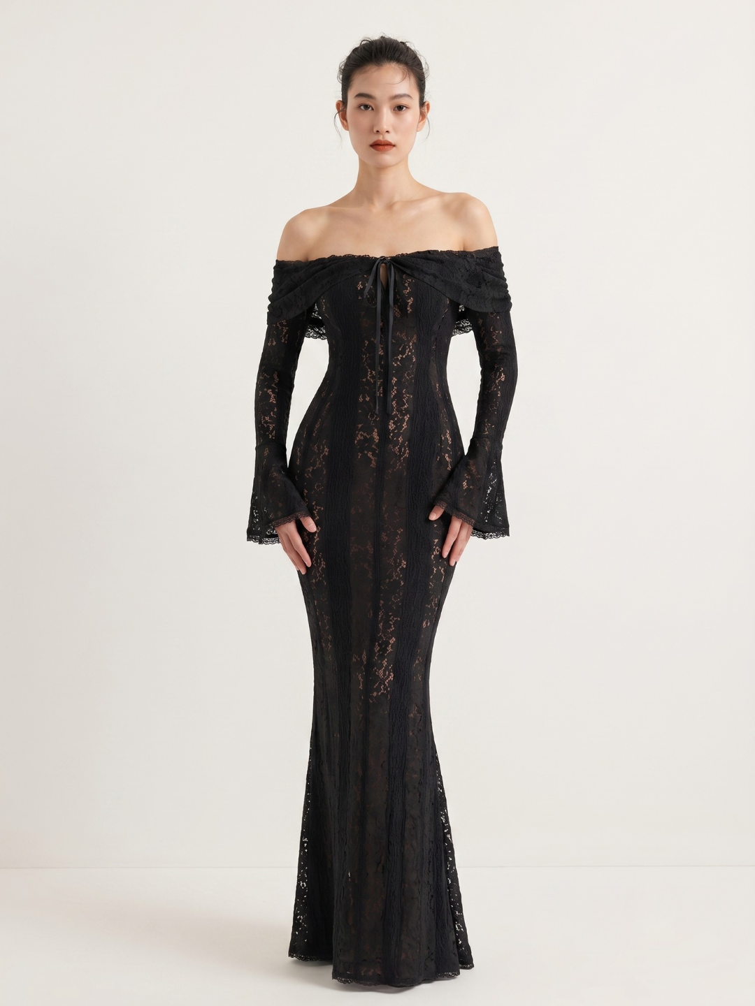 ALESSANDRA Women's Off-Shoulder Lace Maxi Dress with Godet Skirt