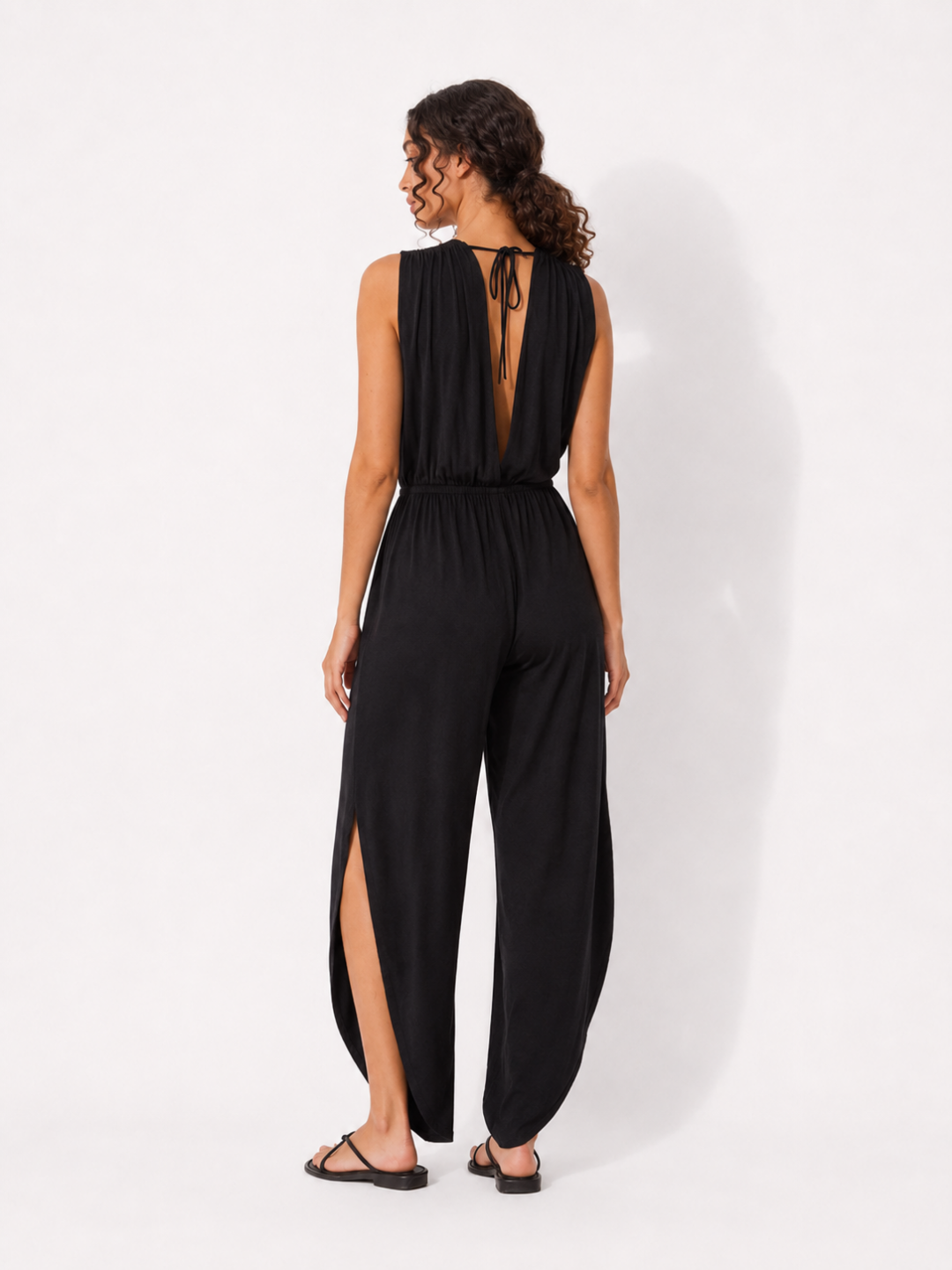 WHITNEY Women's Plunge Sleeveless Jumpsuit