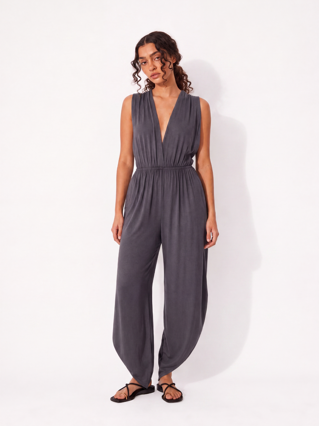 WHITNEY Women's Plunge Sleeveless Jumpsuit